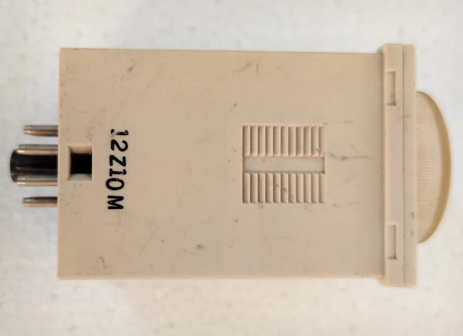 admin/uploads/uploads/OMRON H3BH-8 MULTI TIMER 100110120 VAC_3.webp